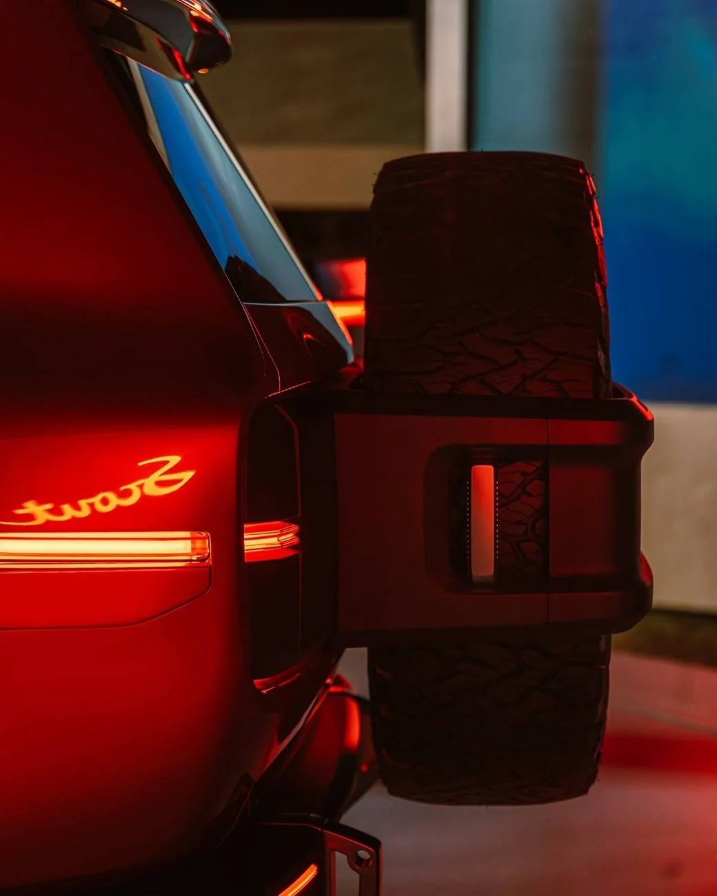 scout traveler terra lighting night time photos7.webp