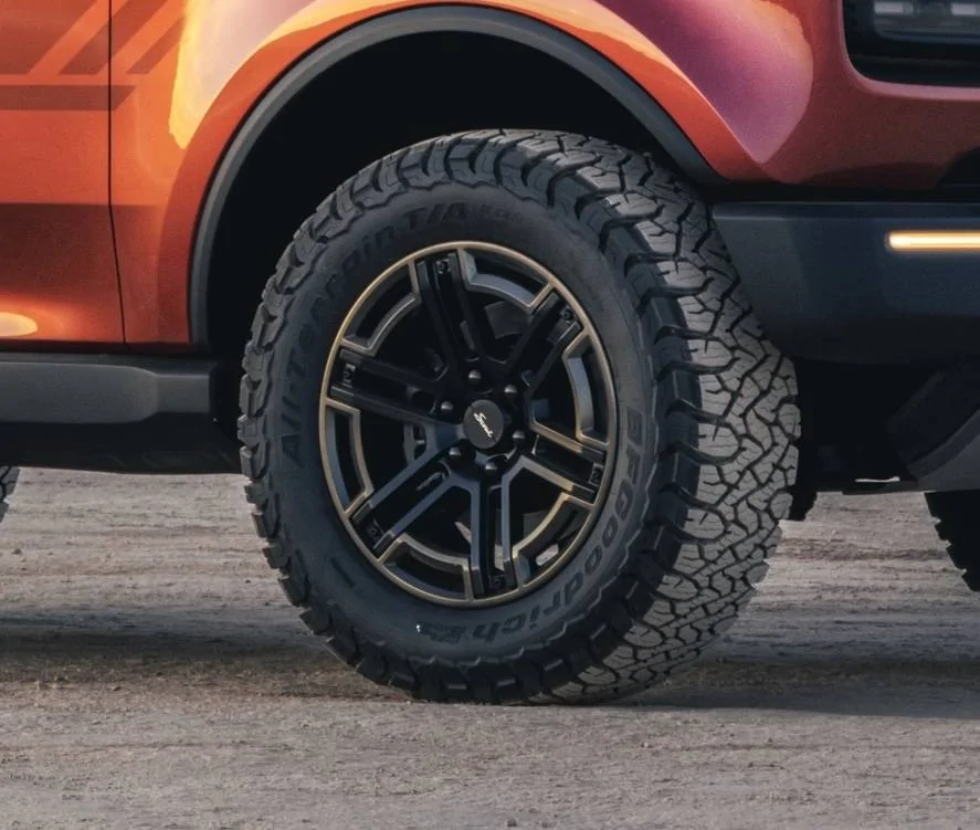 KO3 tires on Scout Traveler USV.jpg