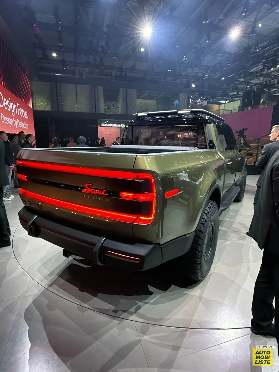 Scout Terra in Silo Green Metallic color 7.webp